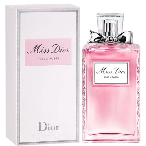 dior toilettas roze|miss dior rose and roses.